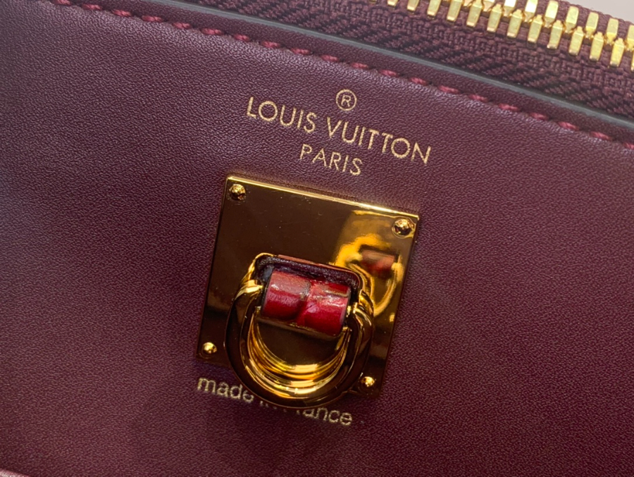 루이비통 LV 시티 스티머 미니백 레드 악어무늬(21 x 20 x 11)8.jpg