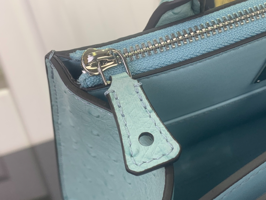 루이비통 LV 시티 스티머 미니백 스카이블루 타조무늬 (21 x 20 x 11)6.jpg