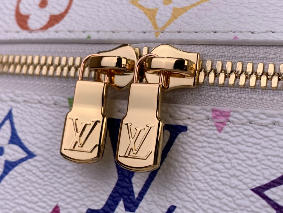 루이비통 나이스 나노 스몰 화이트 (24 x 18 x 14.5)6.jpg