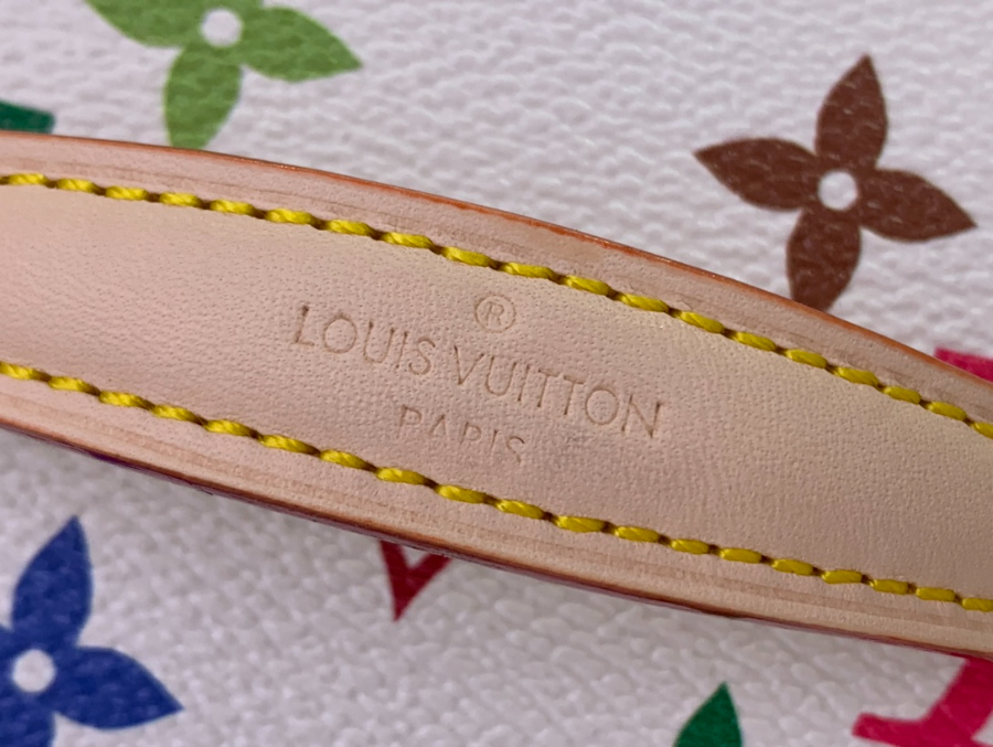 루이비통 나이스 나노 화이트(14 x 10.2 x 8.5)8.jpg