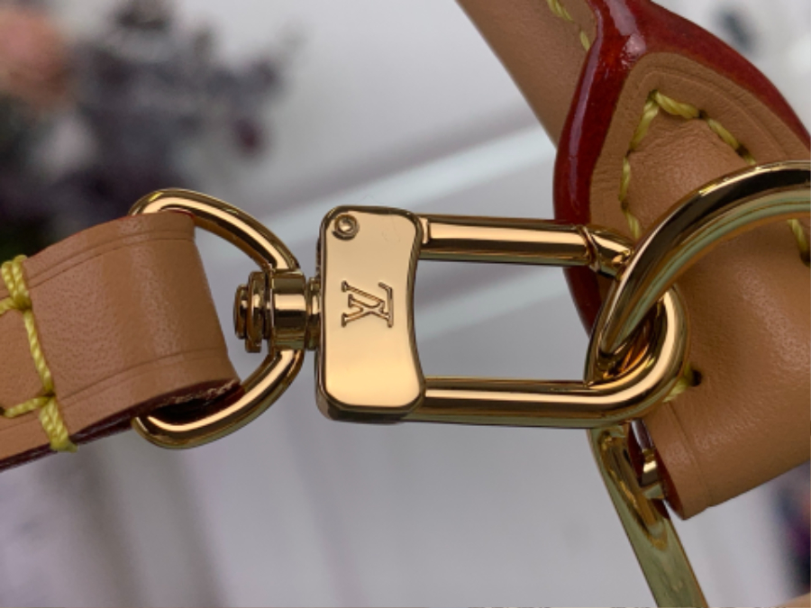 루이비통 알마 BB 블루(17.5 x 11.5 x 23.5)6.jpg