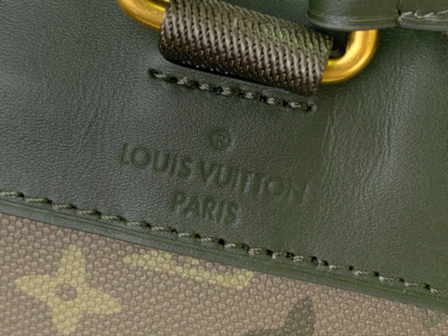루이비통 크리스토퍼 MM 카키 그린 (38 x 44 x 12.5)8.jpg