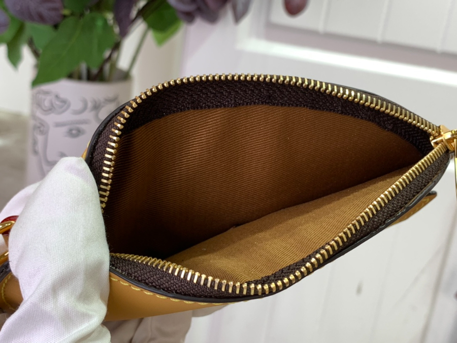 루이비통 PHARREL and 니고 collection's 토트 M13940 251119cm 브라운6.jpg