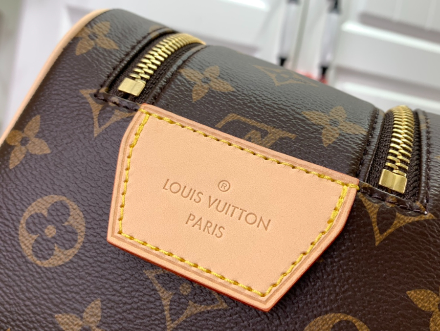 루이비통 돕 키트 토일렛 파우치 모노그램 281516.5cm M44494 브라운8.jpg