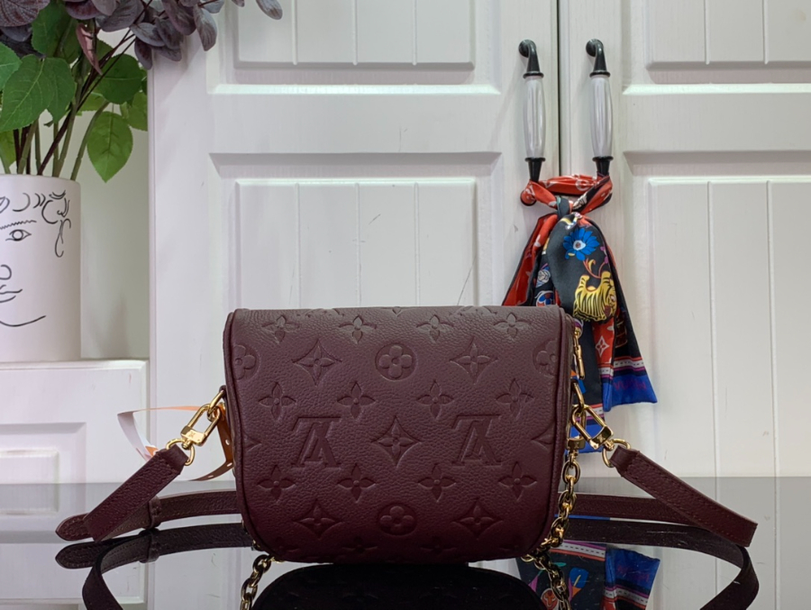 루이비통 미니 범백 M82335 17129.5cm 대추색2.jpg