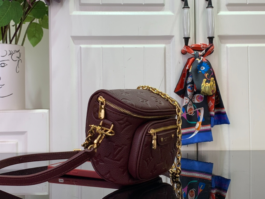 루이비통 미니 범백 M82335 17129.5cm 대추색4.jpg