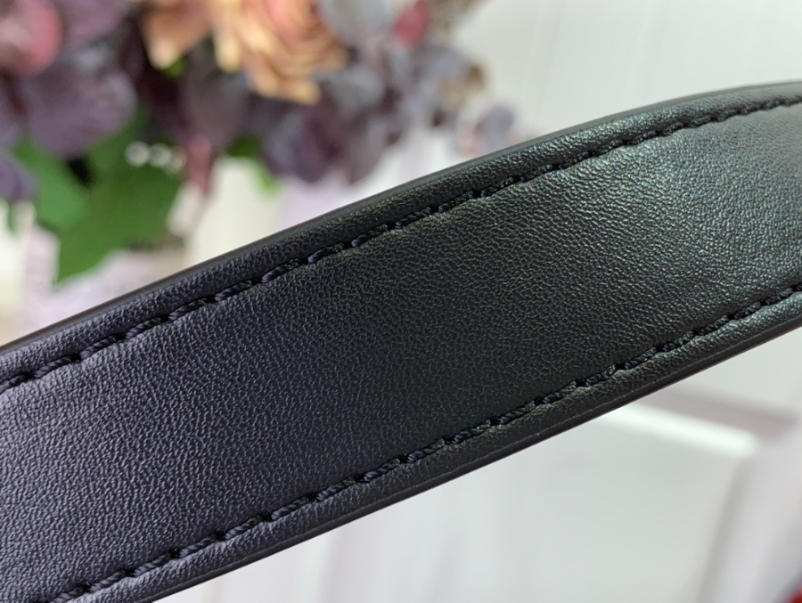 루이비통 쇼퍼 토트 미디엄 M13979 321640cm 블랙7.jpg