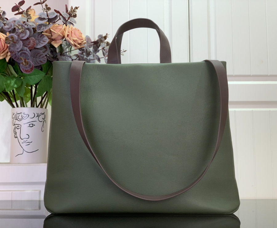 루이비통 쇼퍼 토트 미디엄 M26082 321640cm 다크 그린2.jpg