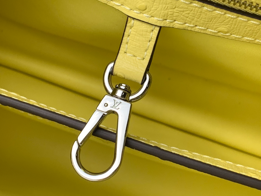 루이비통 타조 가죽 숄더백 N93419 94519 3사이즈 옐로우 LOUIS VUITTON16.jpg