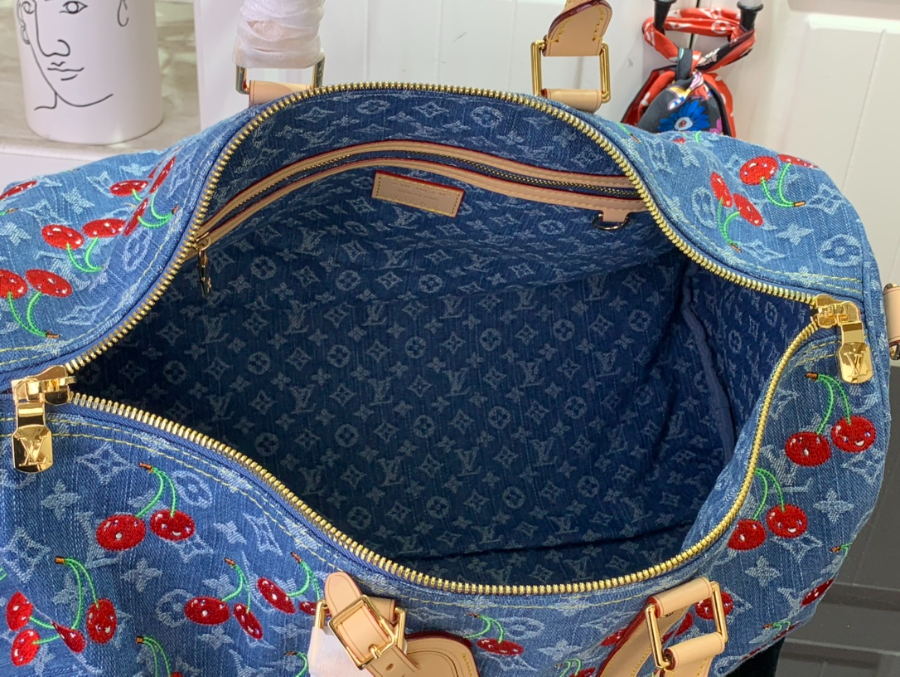 루이비통 LV x TM 키폴 반둘리에 45 M13875 272045cm3.jpg