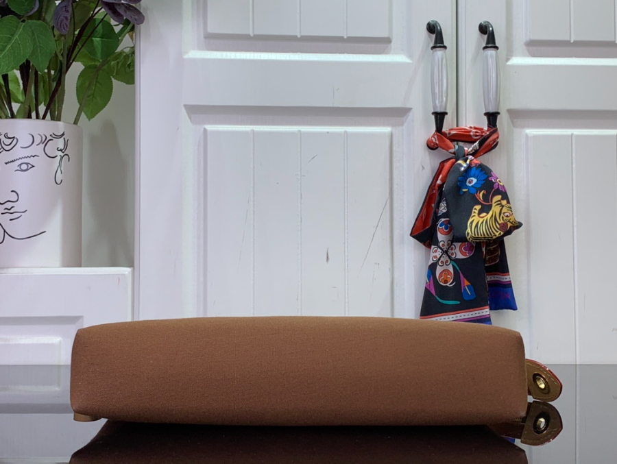 루이비통 PHARREL and NIGO collection's M25868 30225cm5.jpg