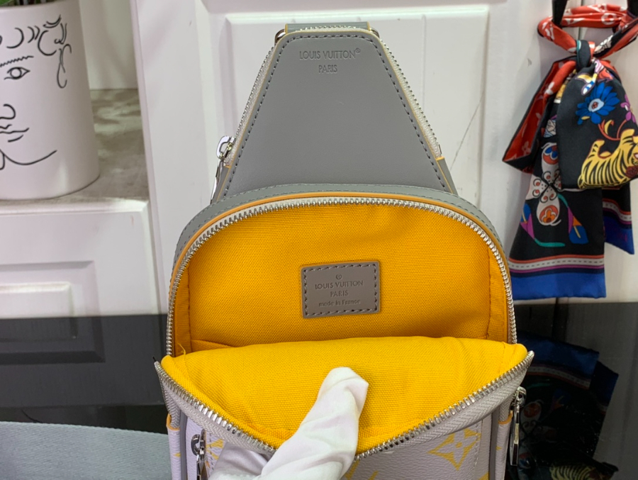 루이비통 에비뉴 슬링 백 M15078 16335.7cm3.jpg