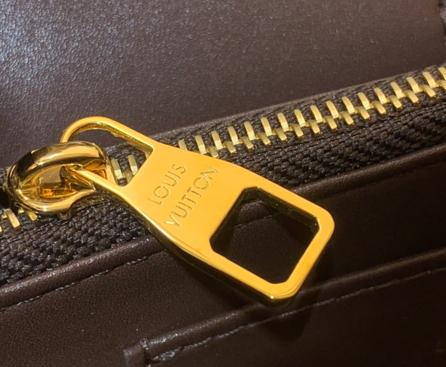 루이비통 카퓌신 MM 수플 초콜릿 M12927 241233cm6.jpg