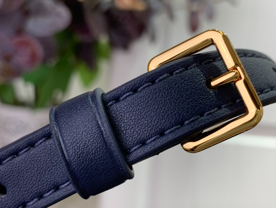 루이비통 카퓌신 미니 M26003 21814cm 블랙8.jpg