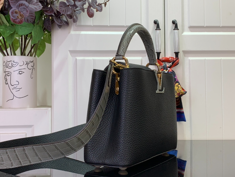 루이비통 카퓌신 스몰 악어무늬 27189cm M86035 블랙4.jpg