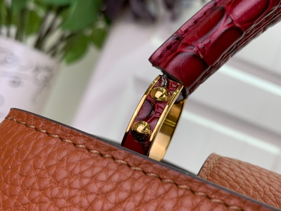 루이비통 카퓌신 스몰 악어무늬 27189cm M86035 적갈색8.jpg