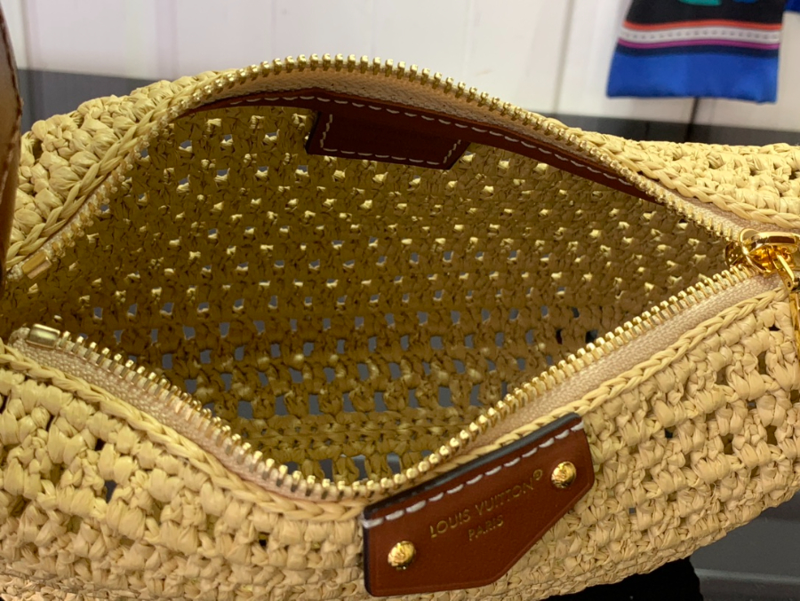 루이비통 힐스 포쉐트 M14304 18.5116.5cm3.jpg