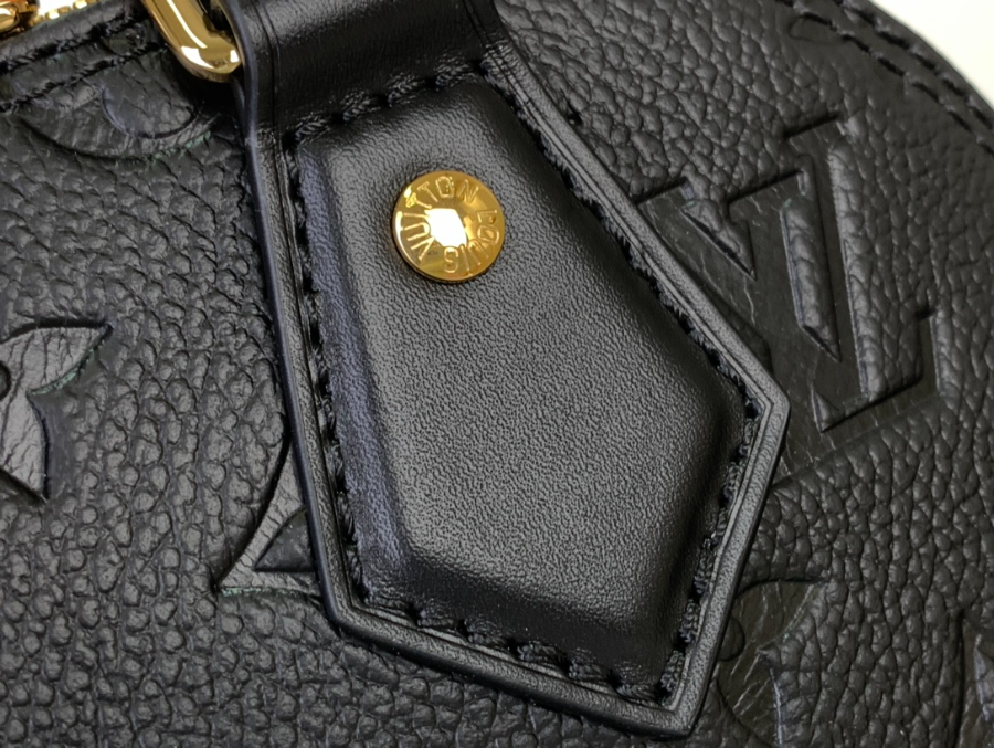 루이비통 알마 BB M26409 23.517.511.5cm 블랙6.jpg