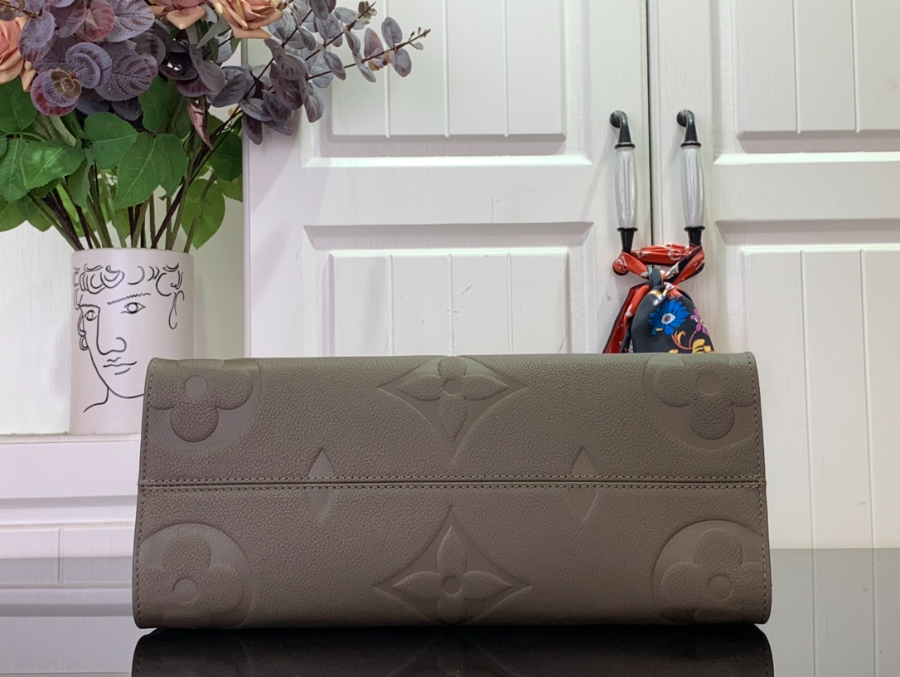 루이비통 온더고 MM M25523 352714cm 라이트 브라운5.jpg