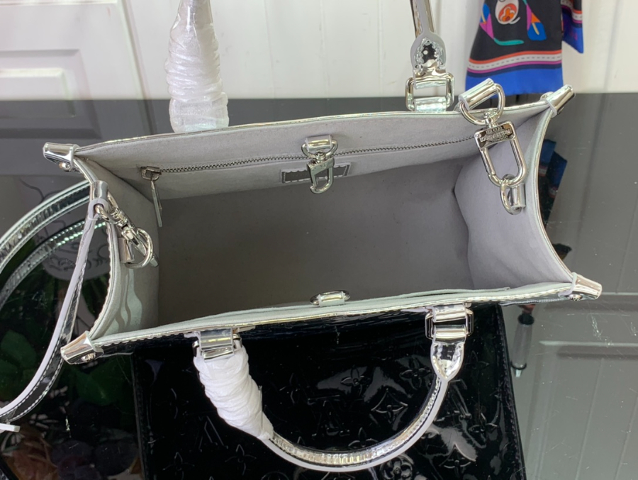 루이비통 온더고 PM M26373 1911.525cm 실버3.jpg