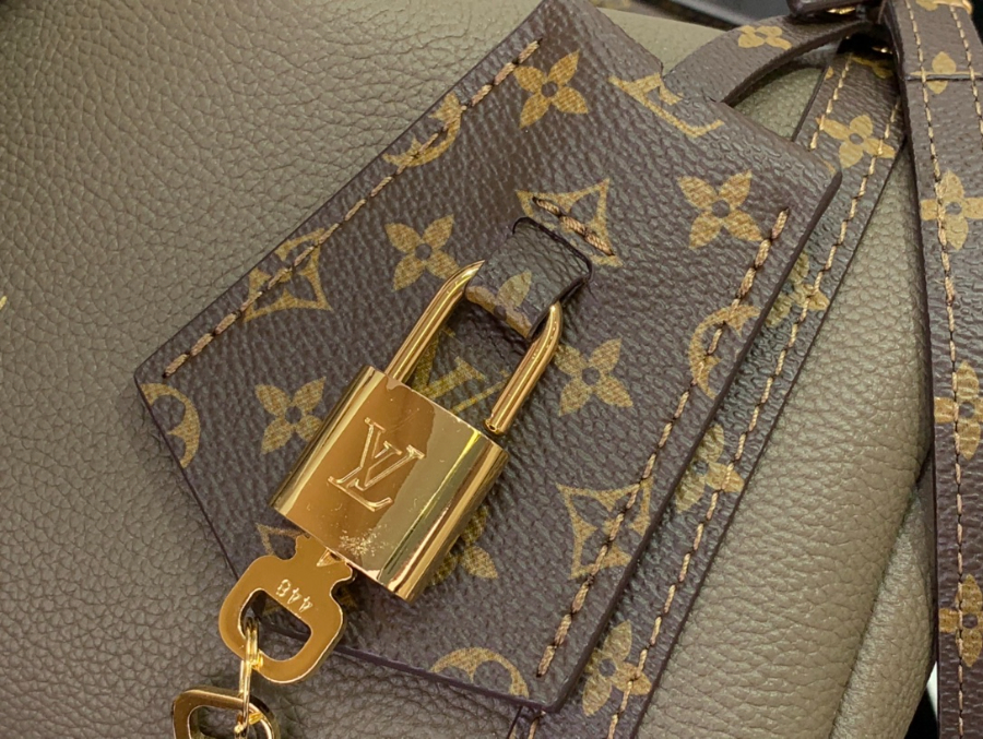 루이비통 익스프레스 PM 스몰 M26360 1713.526cm 올리브7.jpg