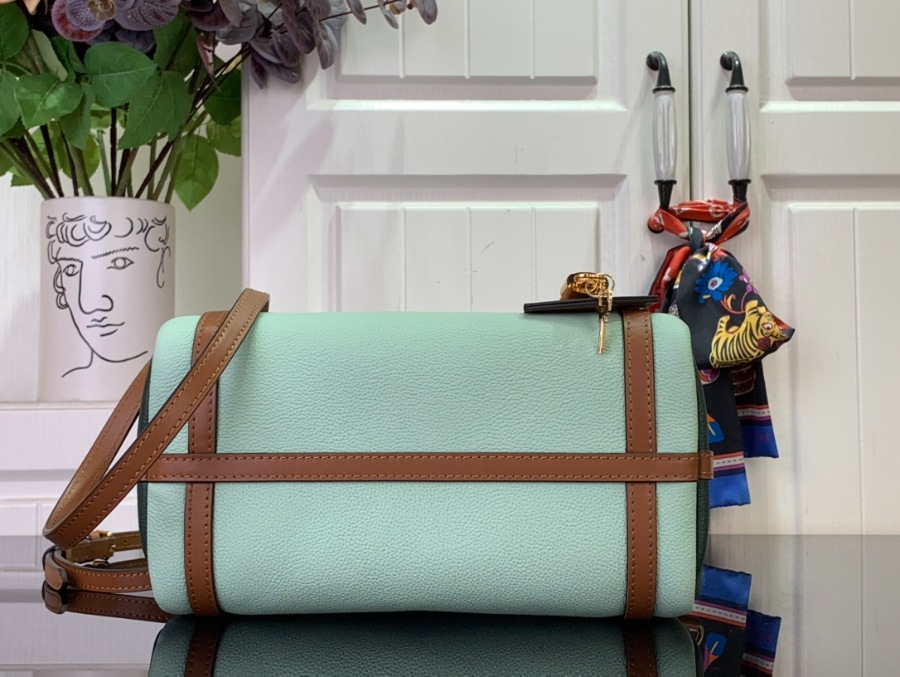 루이비통 익스프레스 스몰 M13667 M26039 251518cm 연그린5.jpg