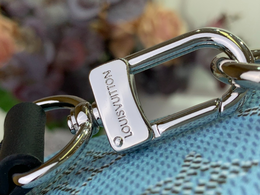 루이비통 트로카데로 웨어러블 월릿 M14684 136.520cm7.jpg