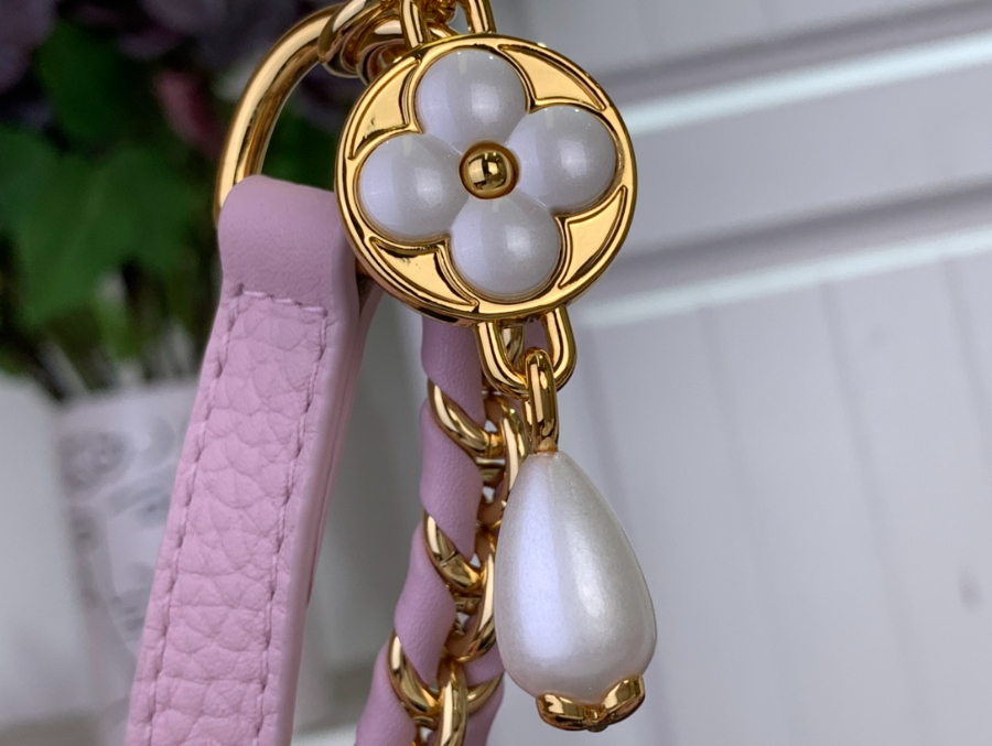 루이비통 카퓌신 나노 M25611 16.3116.5cm 핑크7.jpg