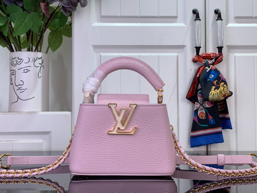 루이비통 카퓌신 나노 M25611 16.3116.5cm 핑크1.jpg