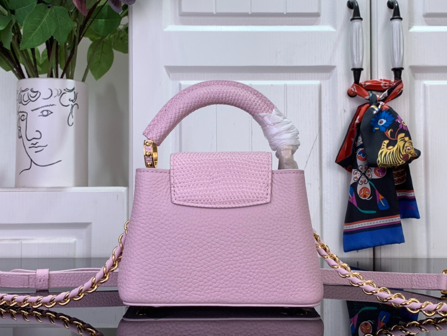 루이비통 카퓌신 나노 M25611 16.3116.5cm 핑크2.jpg