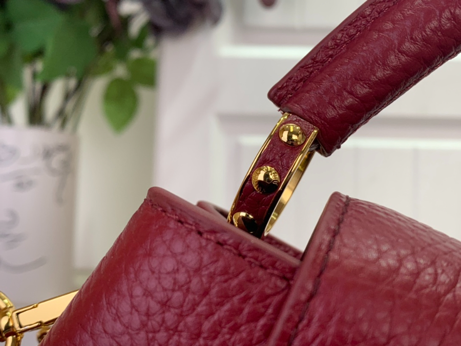 루이비통 카퓌신 미니 다크 레드7.jpg