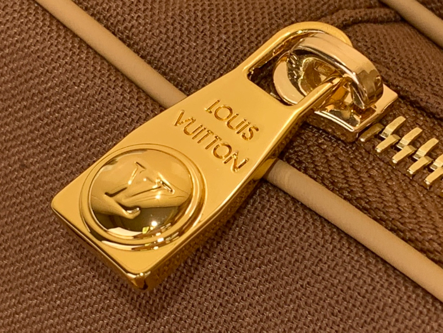 루이비통 아마조네 M25866 20813.5cm7.jpg