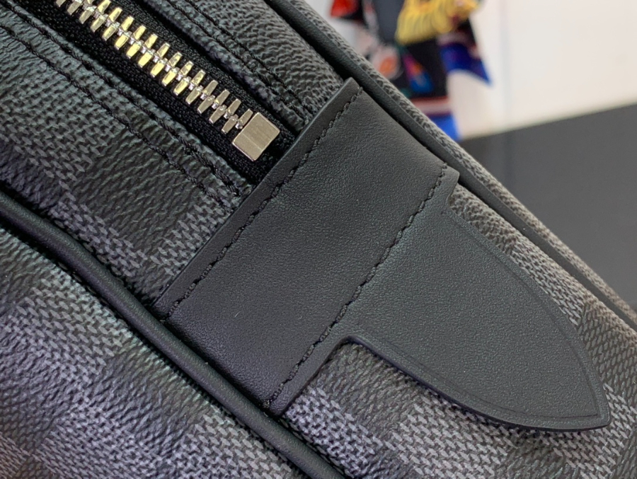 루이비통 포르트 도큐멍 보야주 다미에 M41124 41317cm 블랙8.jpg