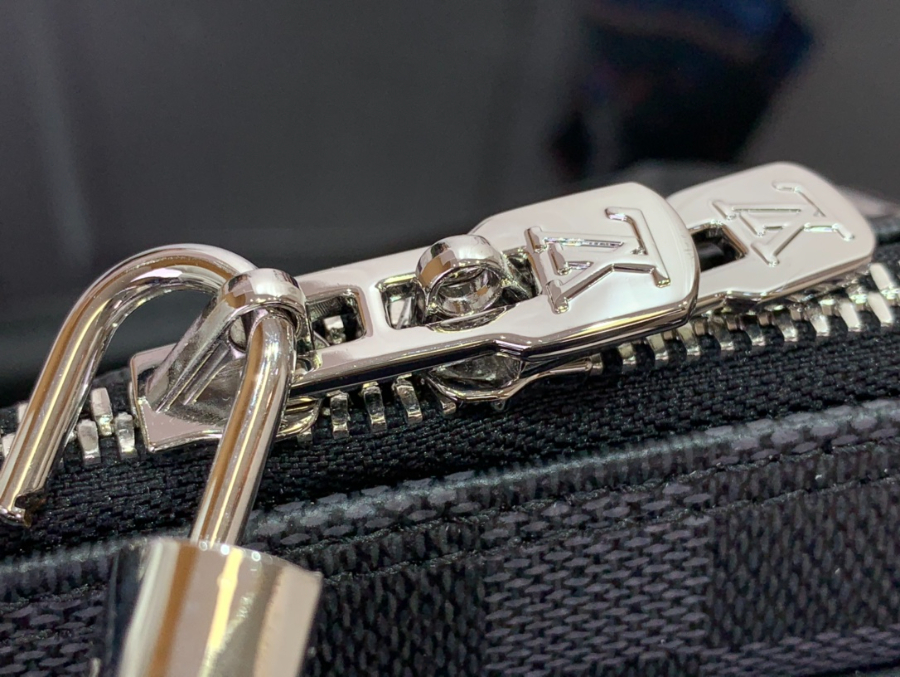 루이비통 포르트 도큐멍 보야주 다미에 M41124 41317cm 블랙6.jpg