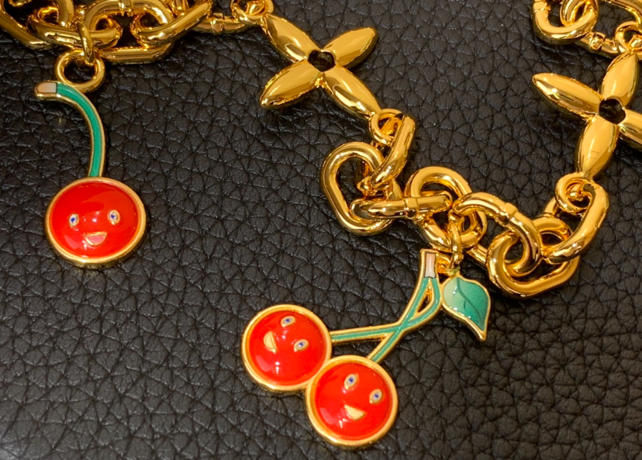 루이비통 LV x TM 카퓌신 미디엄 M13714 201131.5cm 블랙6.jpg