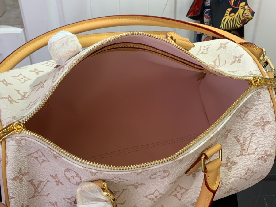 루이비통 스피디 소프트 30 럭키 M15108 211730cm3.jpg