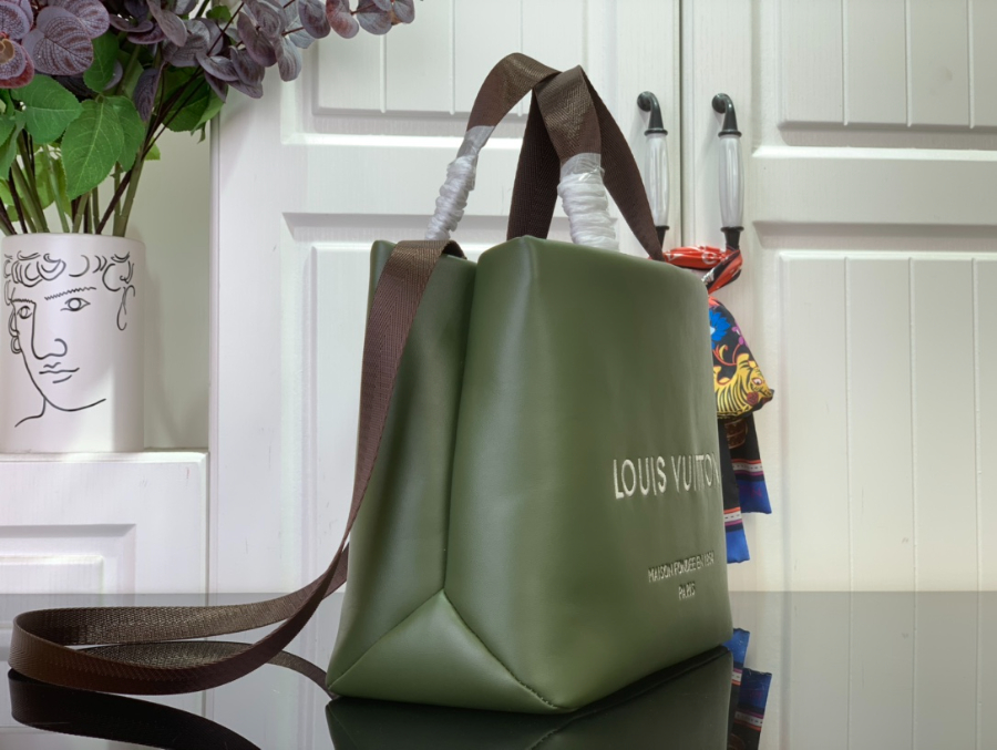 루이비통 미니 쇼퍼 토트 M15238 251911cm 카키 그린4.jpg