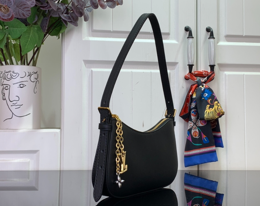 루이비통 포쉐트 LV 블룸 M25525 23104cm 블랙4.jpg