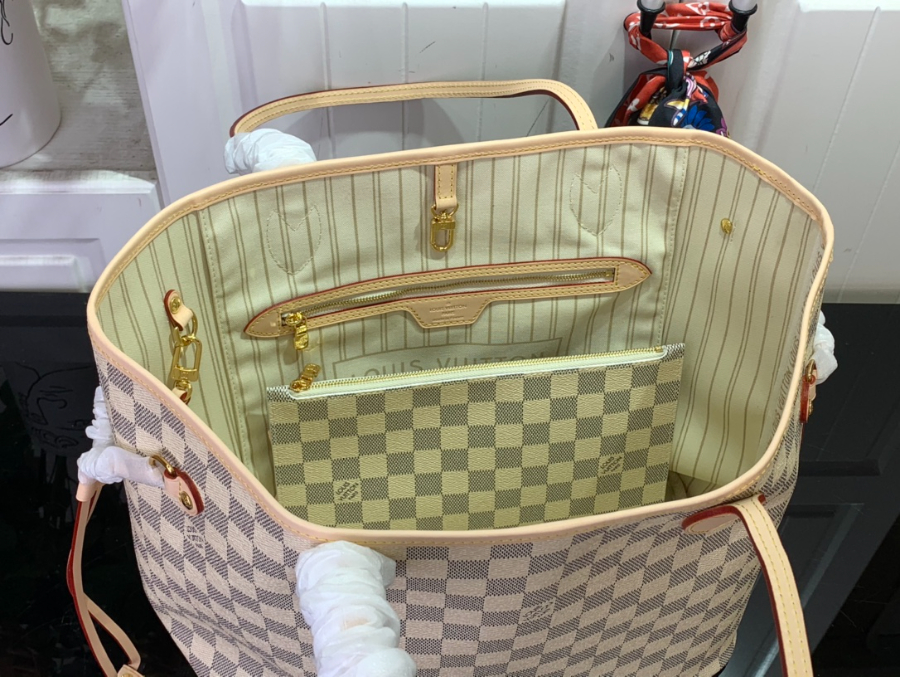 루이비통 네버풀 미디엄 N40604 281431cm 다미에 화이트 베이지3.jpg