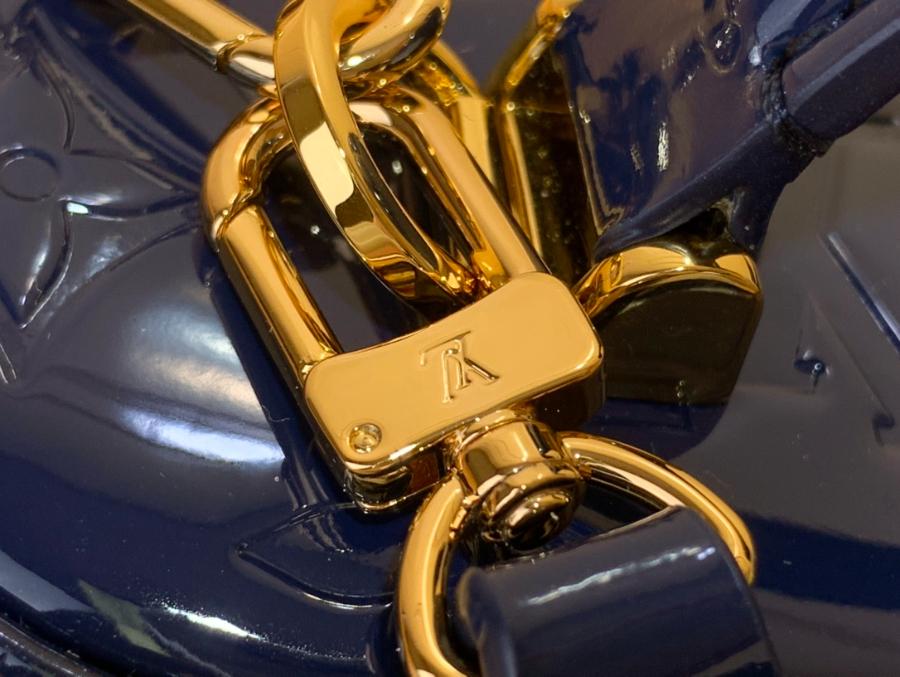 루이비통 베니티 체인 파우치 에나멜 블루 M13483 1911.56.5cm7.jpg