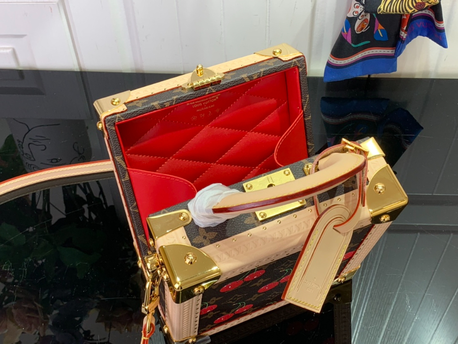 루이비통 LV x TM 미니 스퀘어 트렁크 체리 M14040 17817cm3.jpg