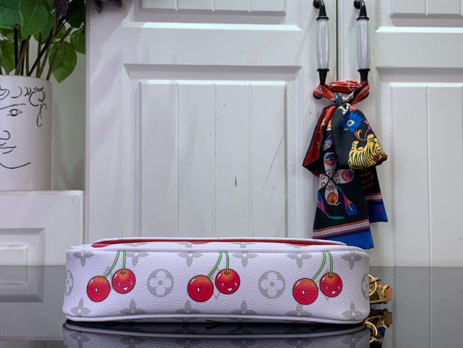 루이비통 LV x TM 월렛 온 체인 아이비 M14239 124.323.5cm5.jpg