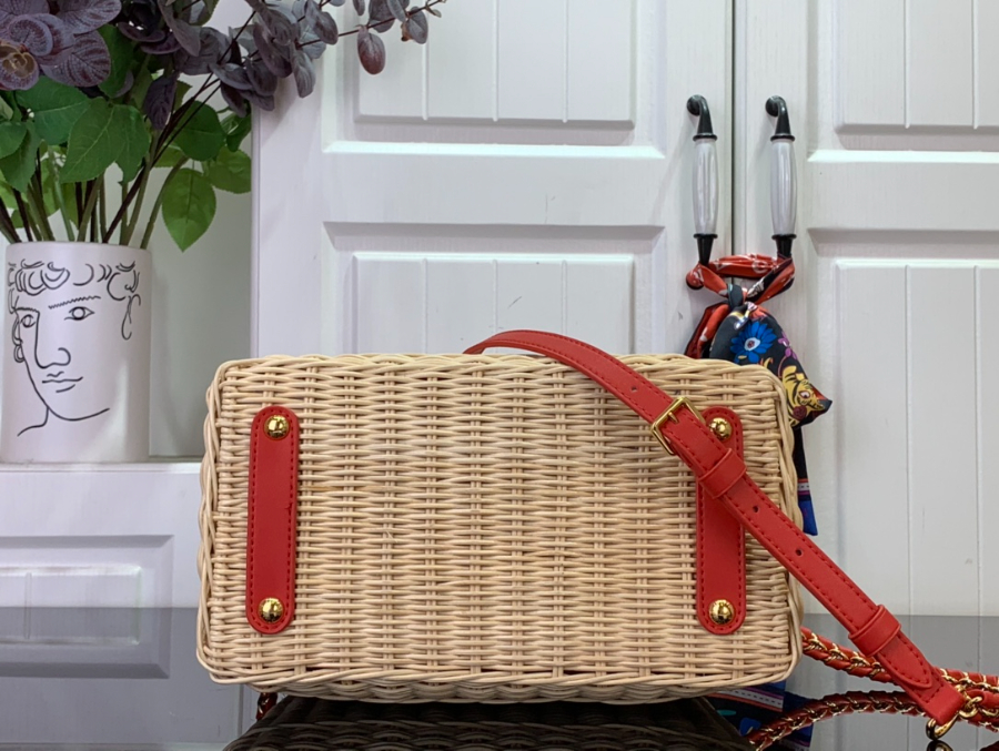 루이비통 LV x TM 카퓌신 BB M14295 27189cm 레드5.jpg