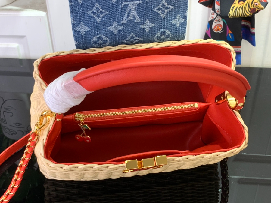 루이비통 LV x TM 카퓌신 BB M14295 27189cm 레드3.jpg