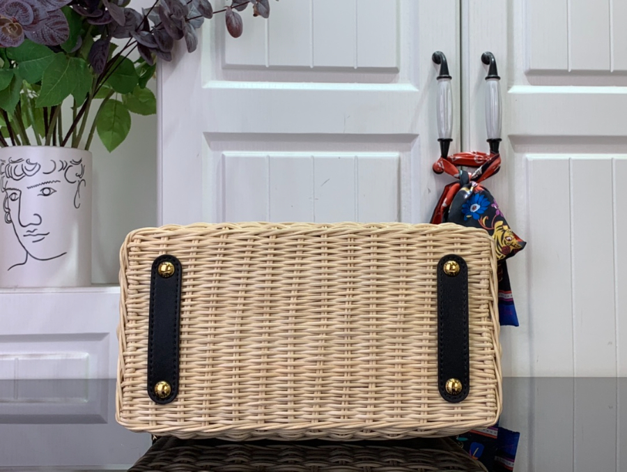 루이비통 LV x TM 카퓌신 BB M14295 27189cm 블랙5.jpg