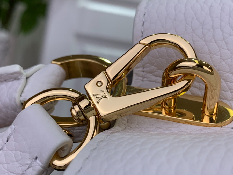 루이비통 LV x TM 카퓌신 미니 화이트 M13253 14821cm7.jpg