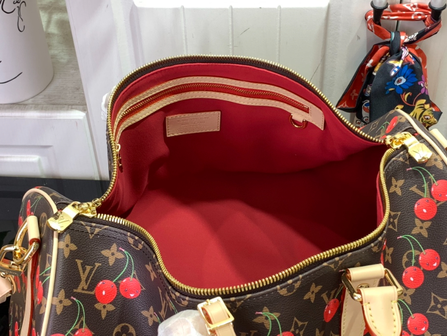 루이비통 LV x TM 키폴 반둘리에 45 272045cm M137643.jpg