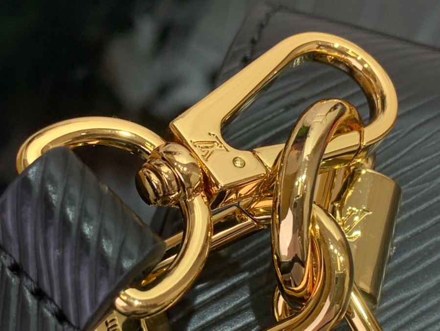 루이비통 LV x TM 트위스트 MM M14094 16823cm 블랙8.jpg