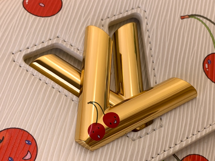 루이비통 LV x TM 트위스트 PM M13239 15719cm 화이트6.jpg