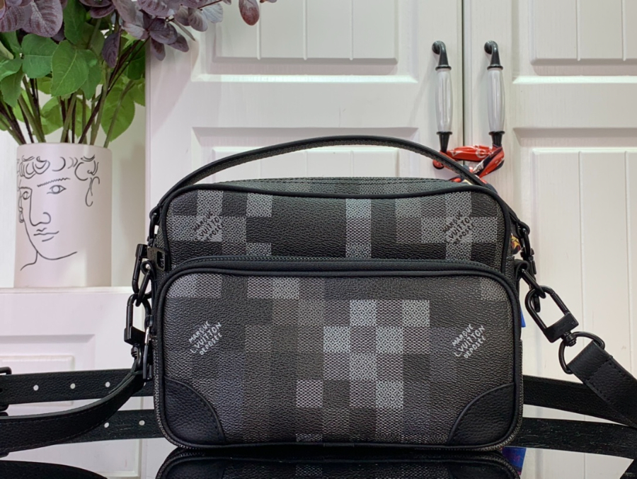 루이비통 닐 메신저 M14988 17.51125cm1.jpg